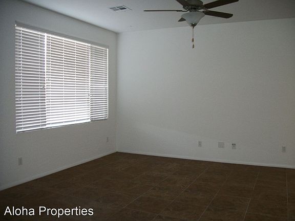 3rd image of 10438 Poplar Park Ave