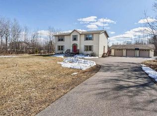 5546 Morris Thomas Rd, Hermantown, MN 55810