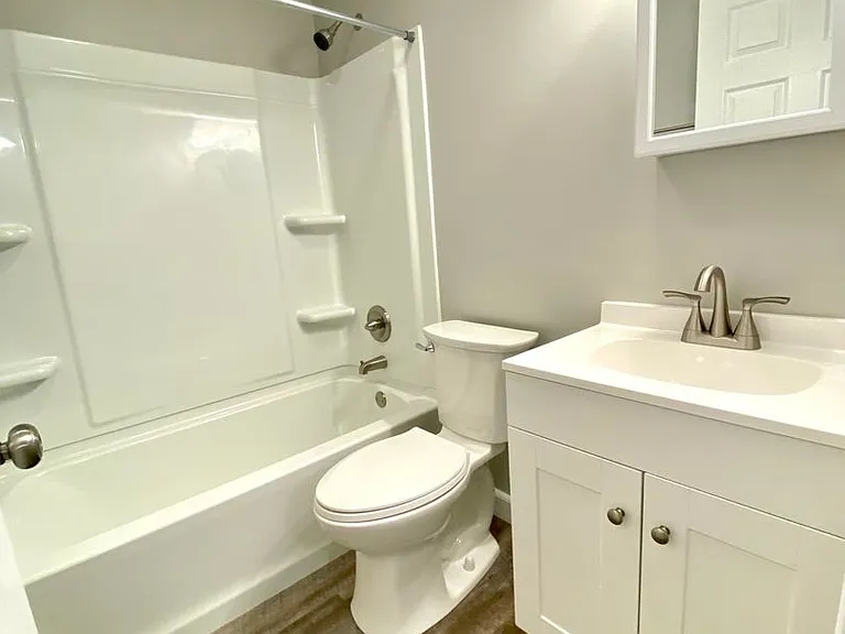 4421 Grayson St — Photo 7
