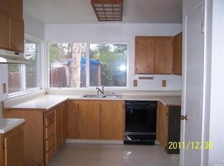 1205 Eleanor Ave, Rohnert Park, CA 94928