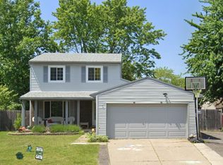 5678 New Meadow Dr, Ypsilanti, MI