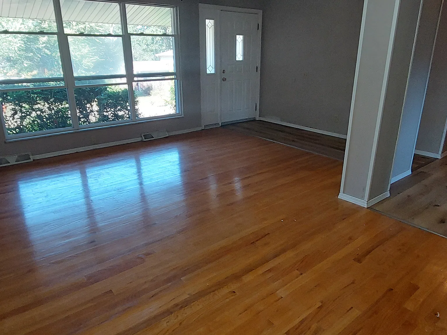 3 bed, 1208 sqft, $2,000 — Photo 3