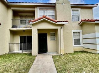 1712 Belmont Ln, North Lauderdale, FL 33068
