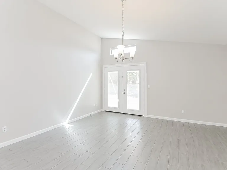 8868 N Hersey Way — Photo 6