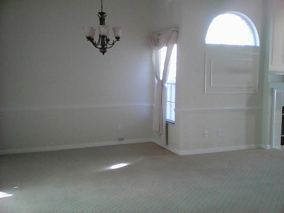 3rd image of 6136 NW 36th Dr