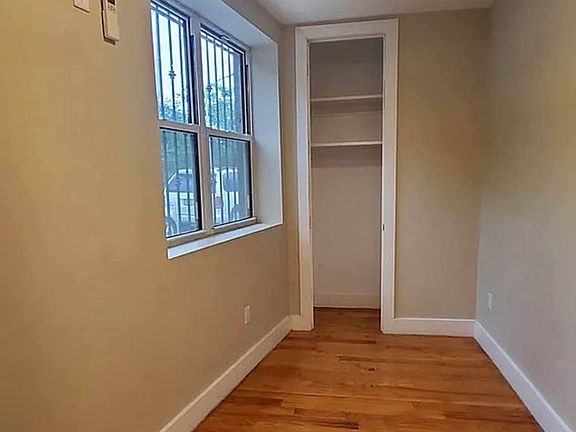 2nd image of 314 Park Ave