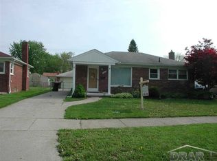 3843 Longmeaow Dr, Belleville, MI 48111