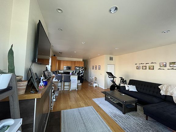 4th image of 1847 S Allport St #3