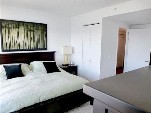 2nd image of 620 W 42nd St APT 53C