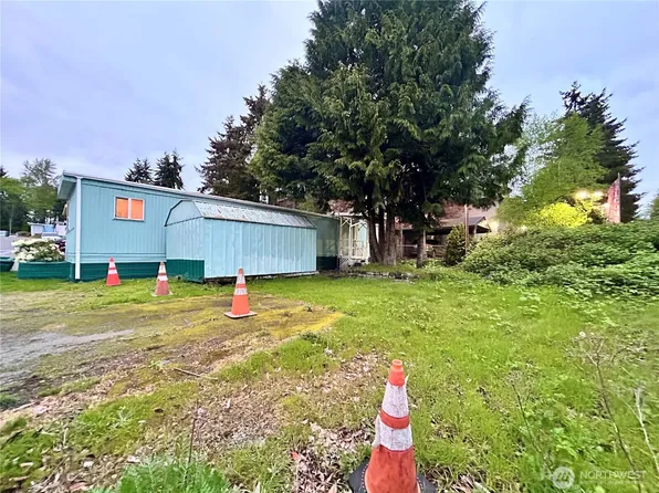 2424 S 260th Street #45, Kent, WA 98032