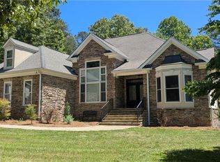 101 Arrow Wood Dr, Waleska, GA 30183