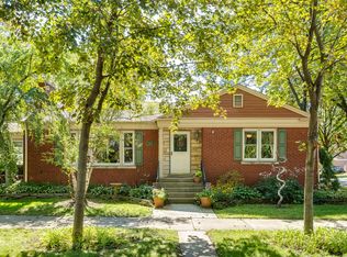 2225 W 106th St, Chicago, IL 60643