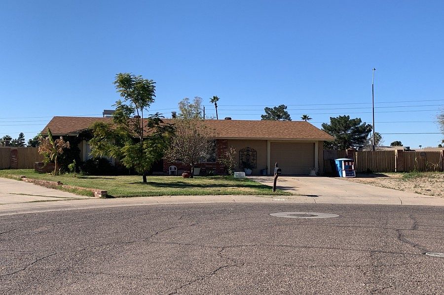 1st image of 1845 W Topeka Dr