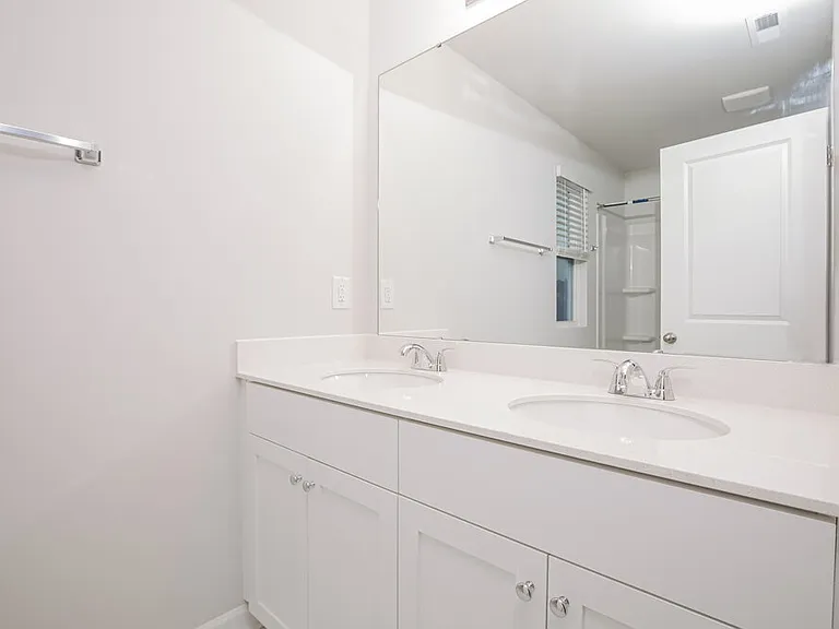 448 Hallingsfield Way — Photo 16