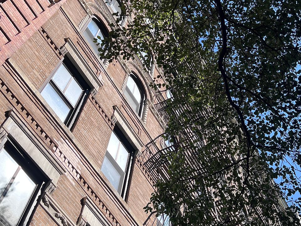 1st image of 316 Mott St #1C