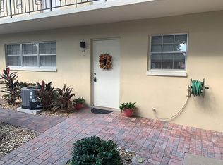 2204 NE 36th St APT 26, Lighthouse Pt, FL 33064