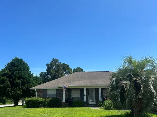 5995 Blair Cir, Gulf Breeze, FL 32563