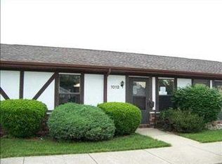 1012 Berkley Cir, Mishawaka, IN 46544