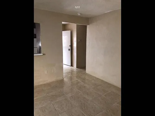920 NW 52nd St #1 Photo 1