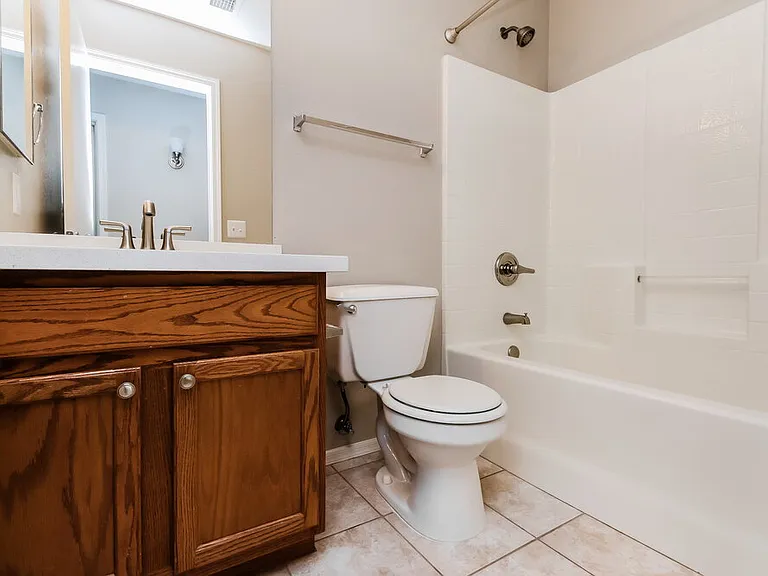 8748 E Crescent Ave — Photo 17