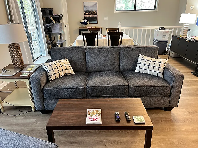 304 Pine Tree Dr #304 — Photo 6