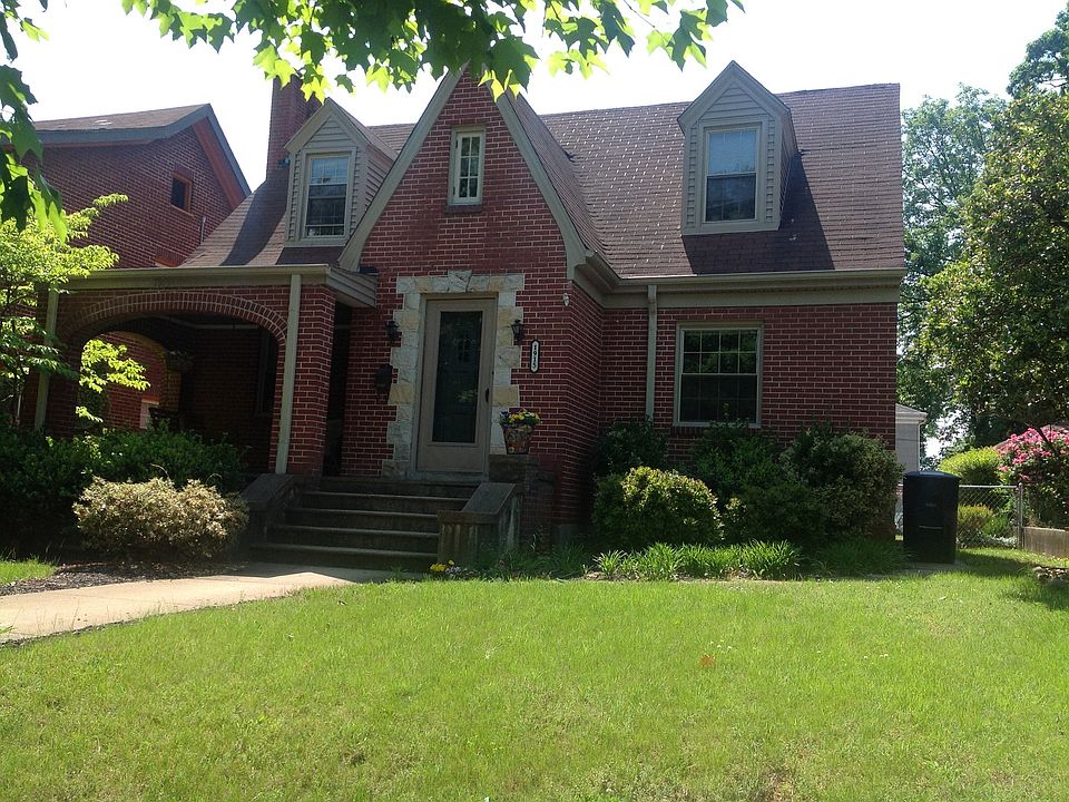 2nd image of 1915 Carter Rd SW