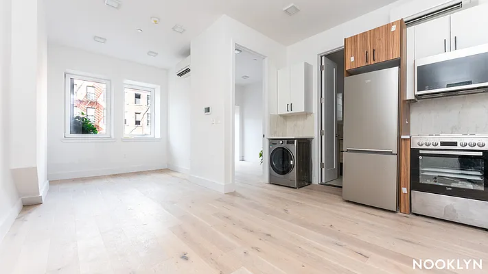Rented by Nooklyn NYC LLC | media 17