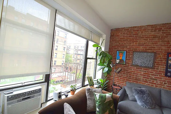 Rented by Manhattan Spaces | media 7