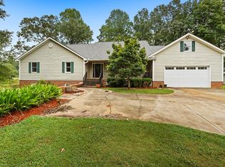 2320 Old Laurens Rd, Greenwood, SC 29649