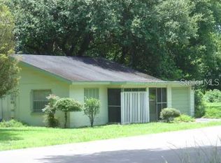 1034 W Wheeler Rd, Brandon, FL 33510