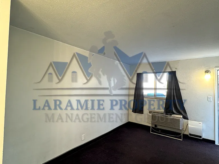 The W Apartments — Photo 24