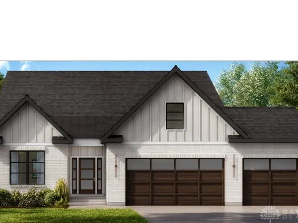 9328 Chaumont Ave, Centerville, OH 45458