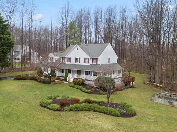 1860 Battery Ln, Owings, MD 20736