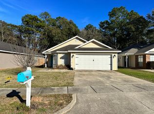 815 Willow Springs Dr, Mobile, AL 36695