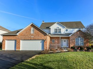 25019 W Round Barn Rd, Plainfield, IL 60585