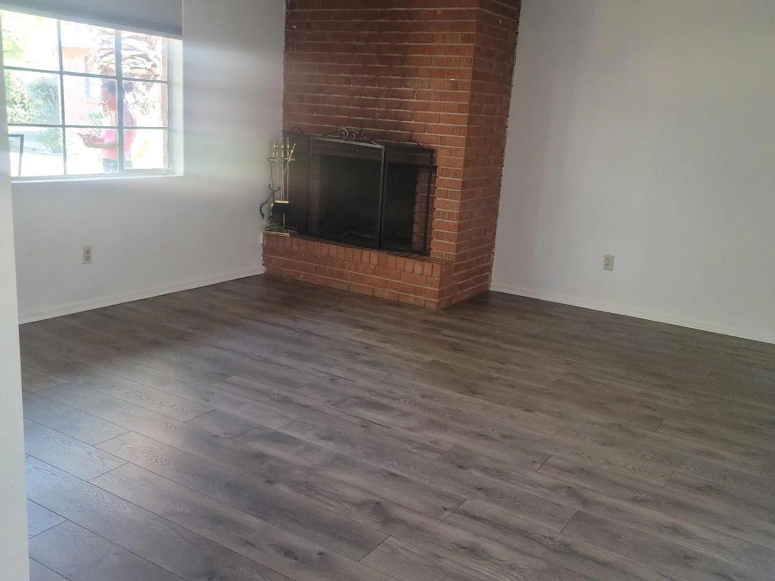 2 bed, 950 sqft, $1,400 — Photo 4