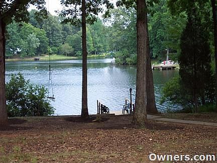 BACK YARD & DOCK VIEW