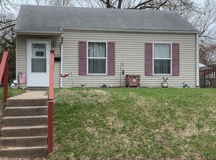 1413 S Nevada Ave, Davenport, IA 52802