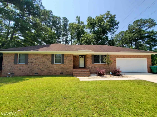 50 Lynn Ave, Garden City, GA 31408