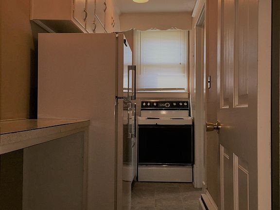 3rd image of 510 Piedmont St APT 3