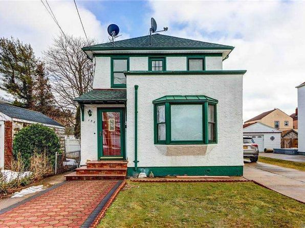 New Hyde Park Real Estate New Hyde Park Ny Homes For Sale Zillow