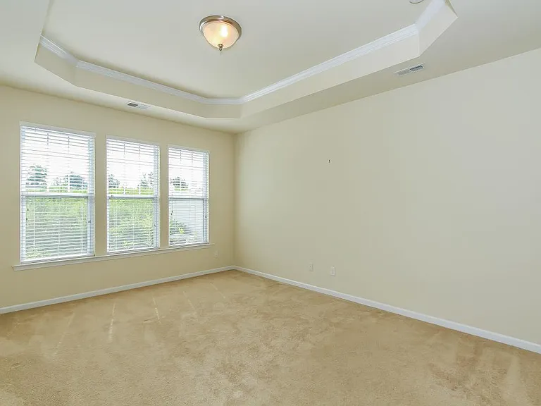 120 Misty Knoll Ln — Photo 15