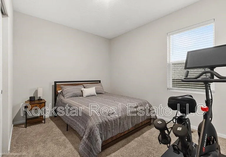 8215 S Avery Rd — Photo 18