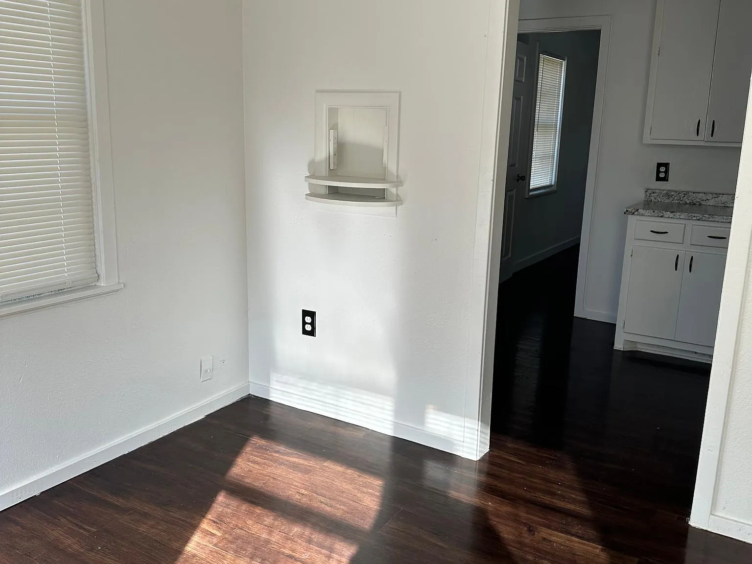 1 bed, 450 sqft, $800 — Photo 3
