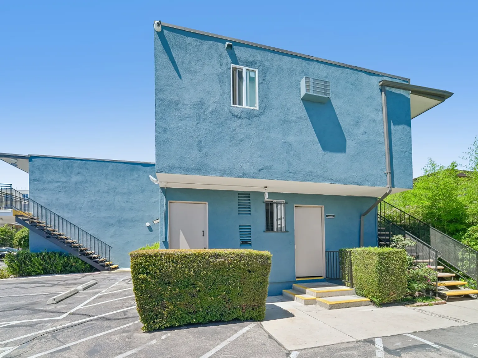 14420 Vista Real Apts — Photo 3