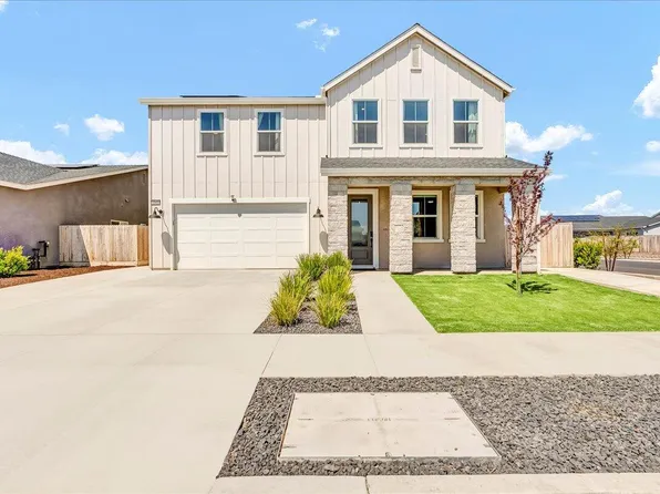 242 NE Newton Drive, Visalia, CA 93291