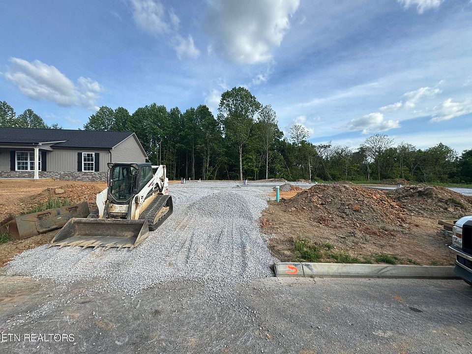 2nd image of 5518 Berkley Landing Ln
