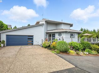 7965 SW Miller Hill Rd, Beaverton, OR 97007