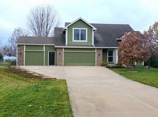 10872 NW 107th St, Granger, IA 50109