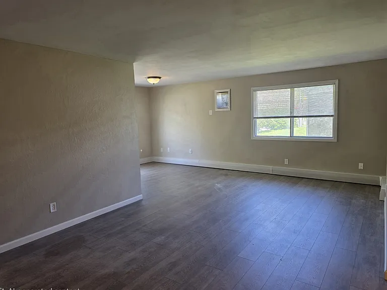 6228 Kathryn Ct #A — Photo 3
